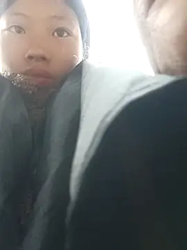 Khanhu xx online show from March 3, 2026, 10:22 am