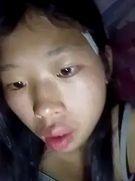 Khanhu xx online show from February 18, 2026, 7:39 am