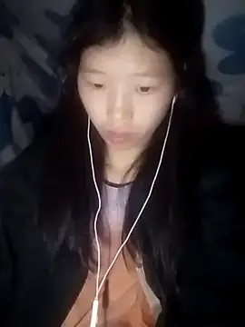 Khanhu xx online show from December 14, 2025, 8:09 am