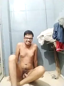 sexybobby13 online show from October 18, 2025, 10:06 am