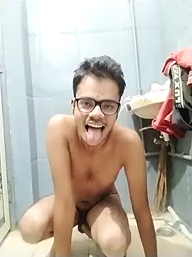 sexybobby13 online show from January 8, 2026, 8:53 am