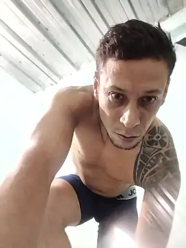 Snapshot of Dani156y chatting on January 8, 2026, 9:59 am Dani156y online show from January 8, 2026, 9:59 am