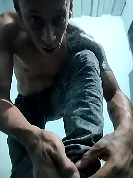 Snapshot of Dani156y chatting on October 8, 2025, 5:42 am Dani156y online show from October 8, 2025, 5:42 am