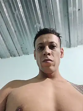 Snapshot of Dani156y chatting on March 15, 2026, 11:06 am Dani156y online show from March 15, 2026, 11:06 am