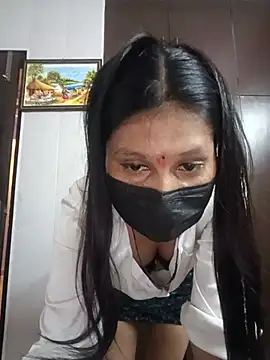 Tanya-905 online show from June 26, 2026, 5:41 pm