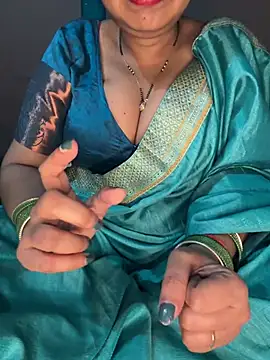 Snapshot of Hot__bhabhi_99 chatting on August 7, 2026, 2:39 am Hot bhabhi 99 online show from August 7, 2026, 2:39 am