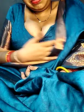 Snapshot of Hot__bhabhi_99 chatting on May 31, 2026, 3:34 am Hot bhabhi 99 online show from May 31, 2026, 3:34 am
