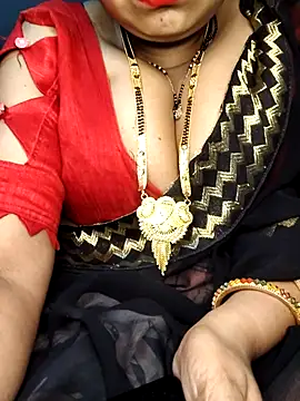 Snapshot of Hot__bhabhi_99 chatting on June 20, 2026, 3:44 am Hot bhabhi 99 online show from June 20, 2026, 3:44 am