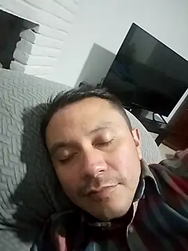 Ricuss9 online show from October 10, 2025, 10:27 am