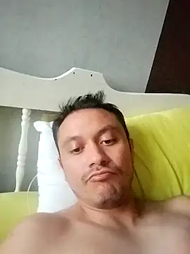 Ricuss9 online show from October 2, 2025, 11:19 pm