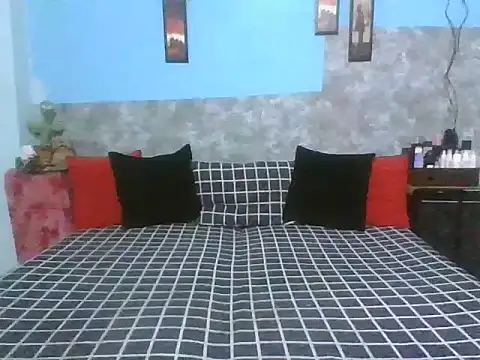 Snapshot of hey_mishtidoll chatting on July 29, 2026, 6:45 am hey mishtidoll online show from July 29, 2026, 6:45 am