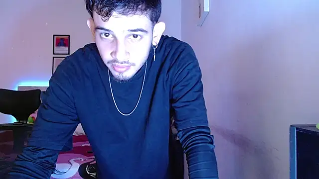 Sebasxxl12 online show from February 19, 2026, 12:51 am