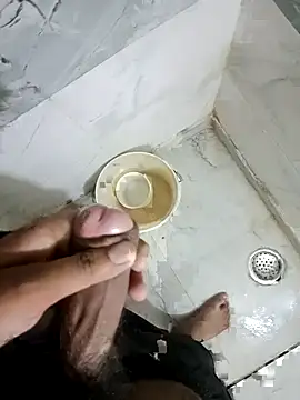 Onlysingles online show from October 8, 2025, 6:04 am