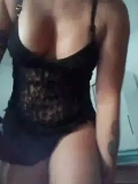 misteriosabb000 online show from March 7, 2026, 9:37 am