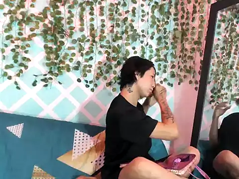 Spicymixxx06 online show from October 2, 2025, 1:14 pm