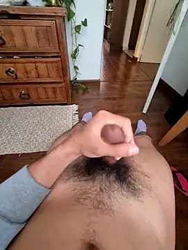 Snapshot of Verdemarciano chatting on February 9, 2026, 4:16 pm Verdemarciano online show from February 9, 2026, 4:16 pm