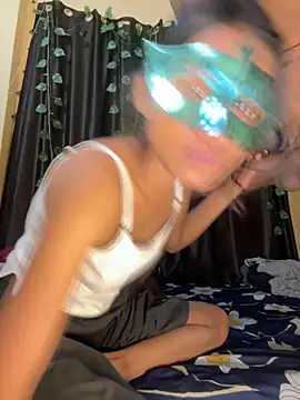 JustIndianlovers online show from June 16, 2026, 7:19 am