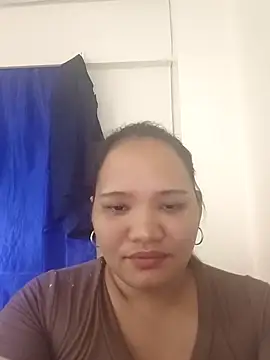Snapshot of NestleGirl22 chatting on March 31, 2026, 10:50 am NestleGirl22 online show from March 31, 2026, 10:50 am