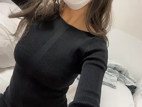 Toriyufu online show from March 18, 2026, 2:37 am