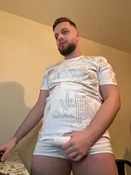 Snapshot of KingAdonisss chatting on February 13, 2026, 7:25 pm KingAdonisss online show from February 13, 2026, 7:25 pm