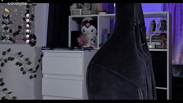 power robynn online show from October 6, 2025, 10:49 am