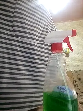 Apeesynka55211 online show from November 5, 2025, 9:12 am