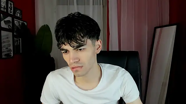 JaremyHarris online show from November 14, 2025, 8:45 pm