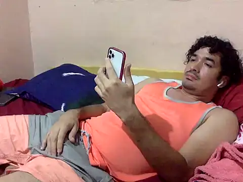 ThiagoDeseo online show from September 30, 2025, 12:05 am