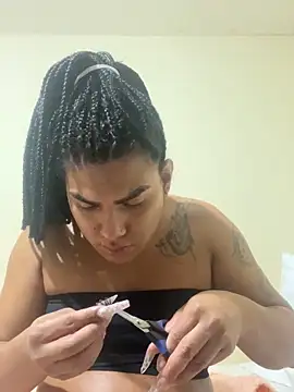 Snapshot of RobertaxGutierrez chatting on February 15, 2026, 1:28 am RobertaxGutierrez online show from February 15, 2026, 1:28 am