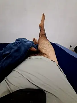 Snapshot of rojo_guerrero chatting on February 10, 2026, 4:00 am rojo guerrero online show from February 10, 2026, 4:00 am