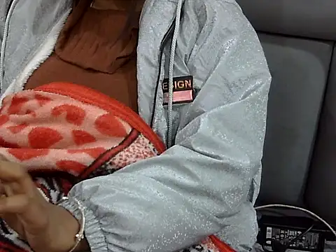 SEXY DOLL88 online show from January 11, 2026, 6:48 pm