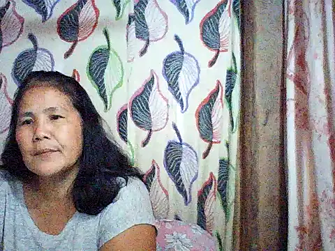 milagrose rose online show from October 4, 2025, 8:38 am