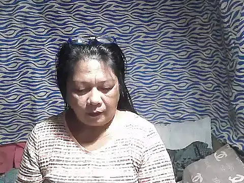 joy cute online show from October 19, 2025, 12:46 am