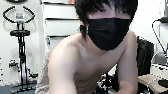 mikan kun st online show from October 5, 2025, 1:24 pm