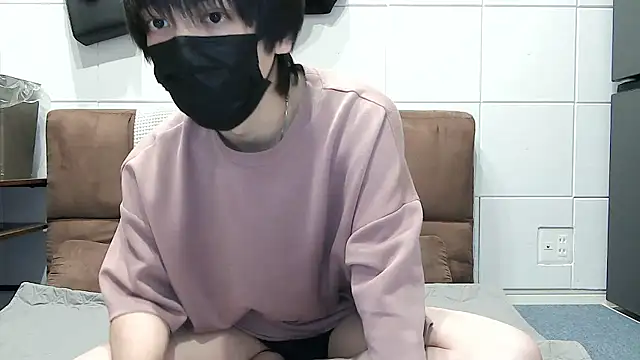 mikan kun st online show from October 3, 2025, 12:39 pm