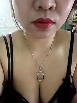 ZingCii online show from October 3, 2025, 4:41 pm