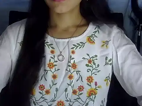 Snapshot of Shazi_1 chatting on June 14, 2026, 2:51 pm Shazi 1 online show from June 14, 2026, 2:51 pm