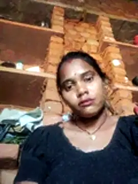 Katrina kaif143 online show from November 5, 2025, 8:17 am