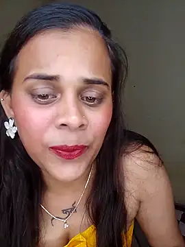 Snapshot of Naughtysilk chatting on October 20, 2025, 7:36 pm Naughtysilk online show from October 20, 2025, 7:36 pm