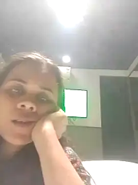 Snapshot of Naughtysilk chatting on October 26, 2025, 5:02 pm Naughtysilk online show from October 26, 2025, 5:02 pm