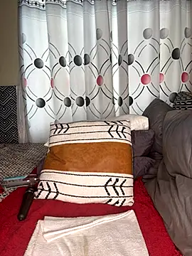 CynnxxxBarb online show from October 29, 2025, 6:34 am