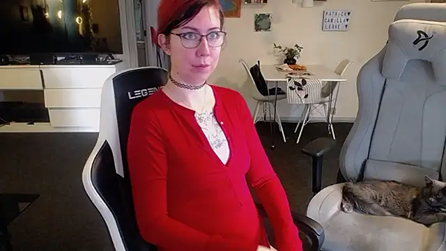 Snapshot of TattooedGirls chatting on October 3, 2025, 9:44 am TattooedGirls online show from October 3, 2025, 9:44 am