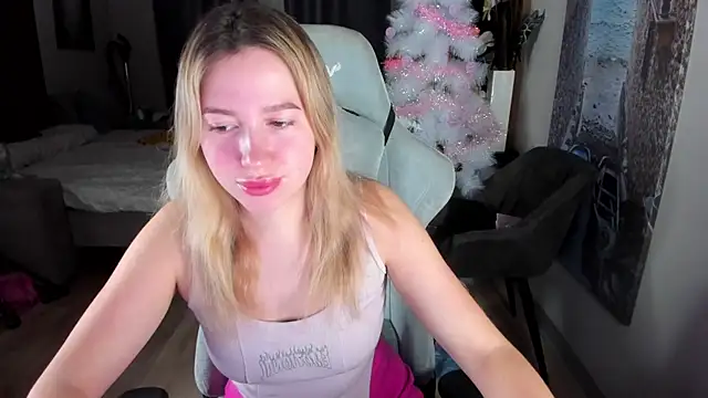 stefany and bettany online show from January 12, 2026, 4:19 am