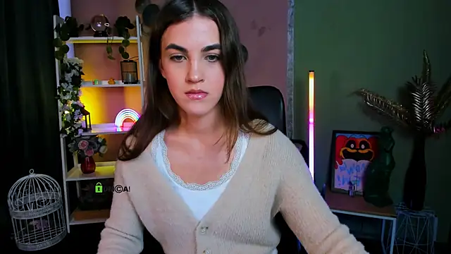 lina fox12 online show from October 17, 2025, 12:29 pm