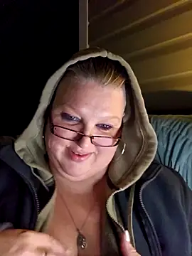 Budd Bunney online show from November 1, 2025, 12:28 am