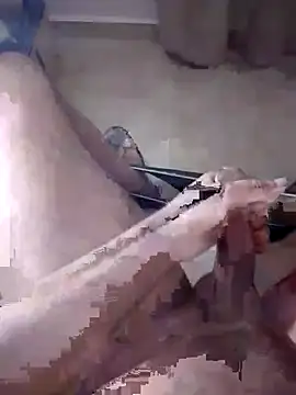 eroer20 online show from October 25, 2025, 2:00 am