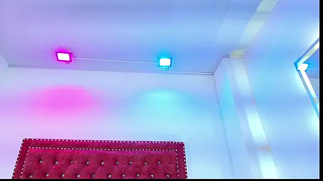 Snapshot of Gabriela_milani chatting on February 28, 2026, 11:32 am Gabriela milani online show from February 28, 2026, 11:32 am