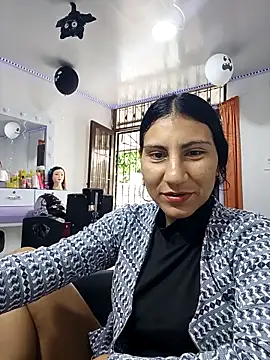 Lucyfoox online show from October 8, 2025, 1:45 pm