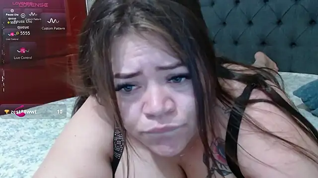 Michellx hot2 online show from October 30, 2025, 2:47 pm