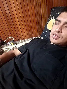 daniandr119 online show from February 10, 2026, 12:42 am